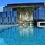 Royal Executive Living Grand Bayview Corporate Residency